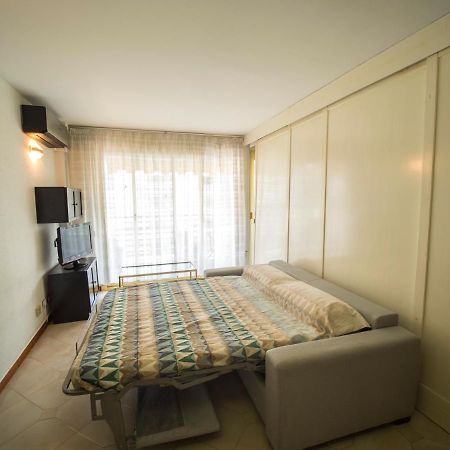 Novelty I Apartment ซาลอว์ ภายนอก รูปภาพ