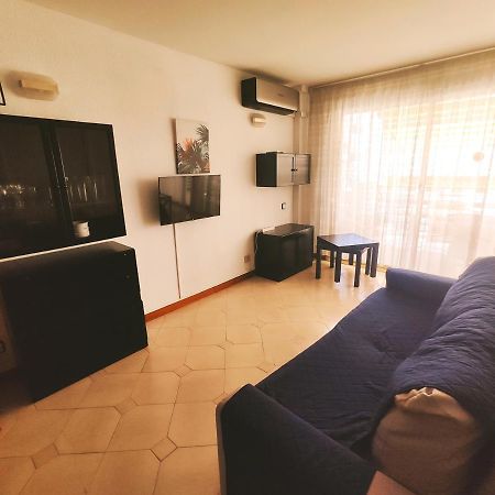Novelty I Apartment ซาลอว์ ภายนอก รูปภาพ