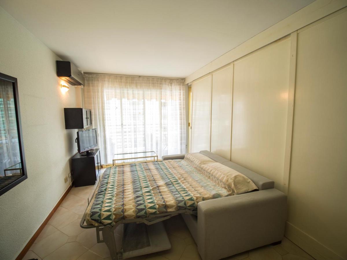 Novelty I Apartment ซาลอว์ ภายนอก รูปภาพ