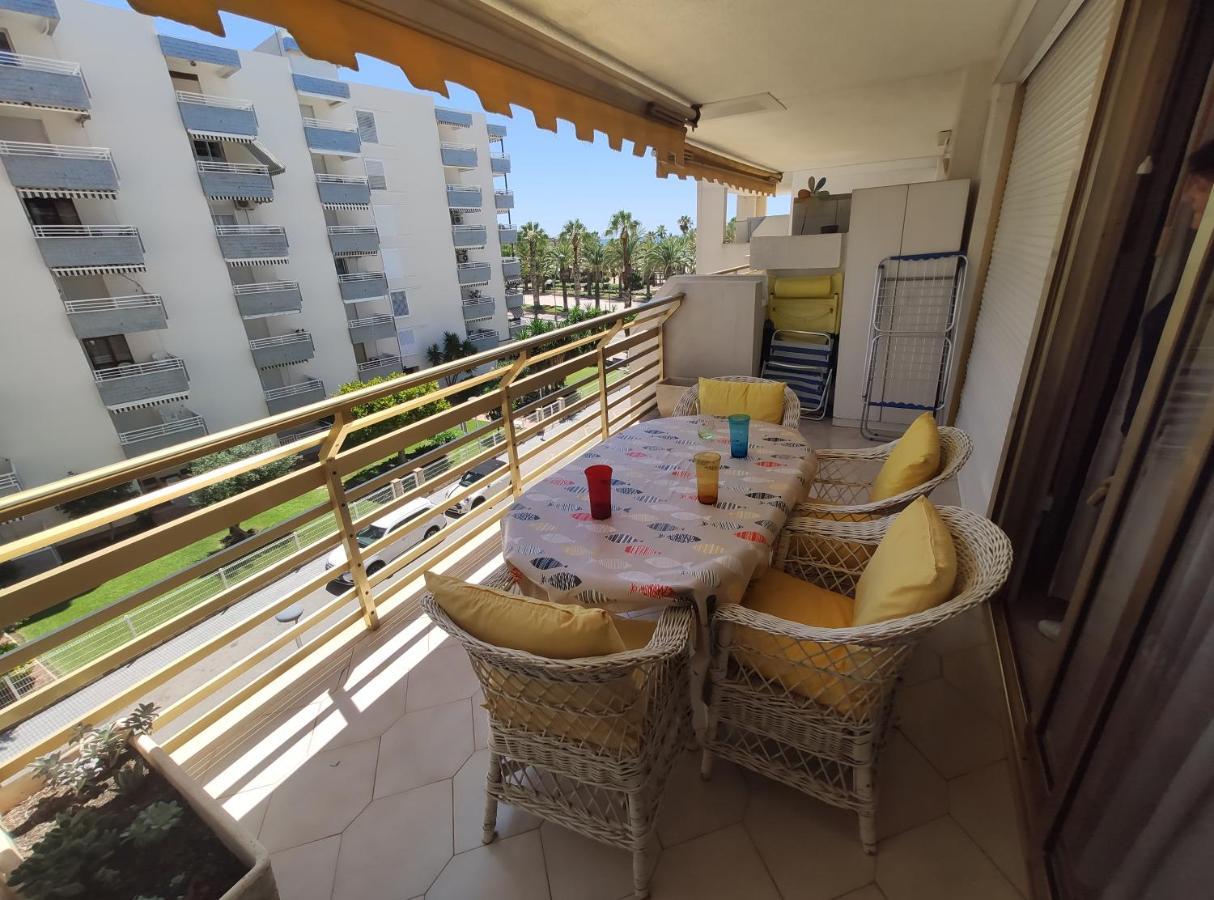 Novelty I Apartment ซาลอว์ ภายนอก รูปภาพ