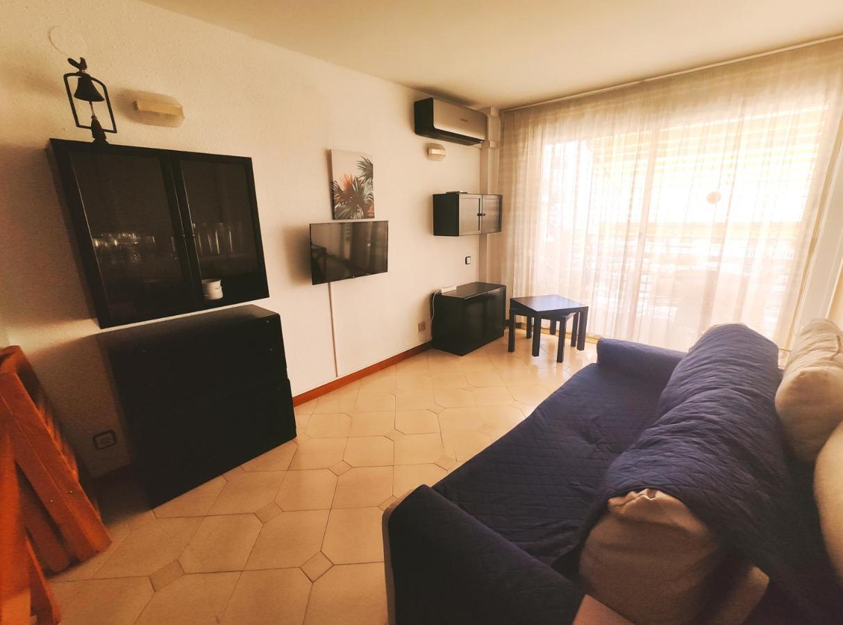 Novelty I Apartment ซาลอว์ ภายนอก รูปภาพ